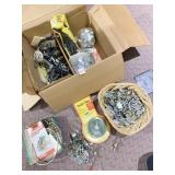 PICTURE HANGING, TWIST TIES AND DISPENSER, PLANT