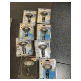 GROUP OF ASSORTED LIGHT BULBS