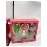 MARTINI FOR TWO GIFT SET WITH SHAKER **** SUGAR