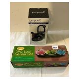 3 PIECE LEAF SERVER SET AND AIRTIGHT FOOD STORAGE