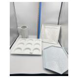 FISH MOTIF SERVING PLATTERS, GOLD POLKA DOT