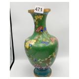 CHINESE CLOISONNE VASE WITH GOLD RIM AND DETAILED