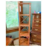 4 TIER LADDER STAND 69 INCHES HIGH X 18 INCHES