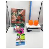 TRIM A TREE, UV BEACH SOCKS M NEW ETC.