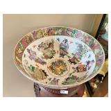 BEAUTIFUL EXTRA-LARGE HAND PAINTED PORCELAIN