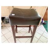 DEEP BROWN SEAT BAR STOOL WOOD BASE 30" H X 15" X