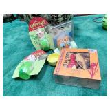 PORTABLE CAT SPEAKER ZOO TUNES, GRAB N GABS ELF