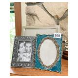 PICTURE FRAMES, BRASS REINDEER, WOBBLE WAG