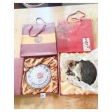 CHINESE TEA IN PRESENTATION CASE ONE NEW ONE OPEN