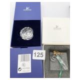 SWAROVSKI CRYSTAL INCLUDING CANDY CANE THAT NEEDS