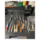 KNIFE BLOCK WITH ASSORTED KNIVES
