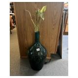 GREEN VASE WITH FLOWERS