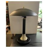 BLACK METAL DESK LAMP
