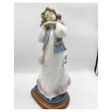 LLADRO DREAMS OF A SUMMER PAST FIGURINE 10" H
