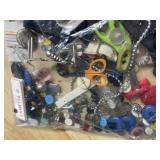 BUTTONS, SMALL SCISSORS