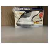 BLACK N DECKER GIZMO STEAM N CREASE IRON