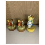 MUSIC BOXES 2 PORCELAIN, 1 PLASTIC