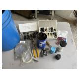 E-CLIP ASSORT., RUBBER HOSES, WIRE BRUSHES, ETC.
