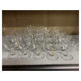STAR CUT WINE GLASSES TOTAL 18
