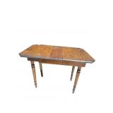 OAK CHILD TABLE 20" X 14.5" PLUS 4" CENTER BOARD