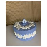 WEDGWOOD COVERED CANDY DISH