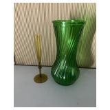 GREEN VASE BUD VASE