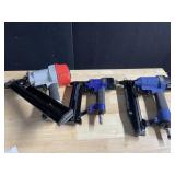 PNEUMATIC STAPLERS