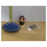 HAND PAINTED FIGURE, WHALE OVAL DISH, GLASS DISH