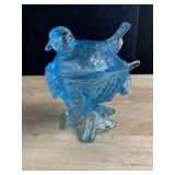 VINTAGE NESTING HEN WESTMORELAND GLASS
