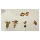 14K EARRINGS W/ EMERALD CENTERS, SHOE CHARM, "D"