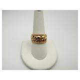 18K ELEPHANT DESIGN RING SIZE 9 - 9 GRAMS