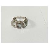 10K THREE CENTER STONES SIZE 6 1/2, 5.53GRAMS