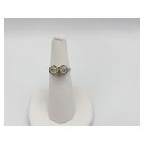 18K GOLD ANTIQUE DIAMOND RING SZ. 5.5 W/ 2 CENTER