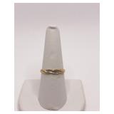 14K GOLD BAND - SZ. 8 - 1.7 GRAMS
