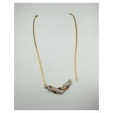 14K GOLD 16" CHAIN W/ DIAMOND NECKLACE W/ TWISTED
