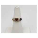 14K - HEART CENTER RING W/ SIDE DIAMONDS SZ. 5