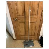 WAGNER SWEEPOMATIC STATIC BROOM