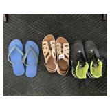 WOMENï¿½S SZ 9 NIKE TRAINING SHOES, SZ 9 BAREFOOT