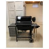 WEBER PROPANE GRILL, APPEARS NEW, COMES WITH