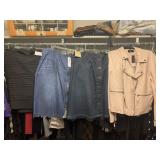 DOROTHY PERKINS FAUX LEATHER JACKET SIZE 22,