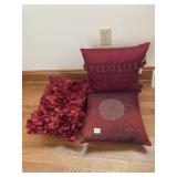 BURGUNDY ACCENT PILLOWS