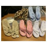 ASSORTED LADIES SLIPPERS SIZE 9, PLASTIC SHOE