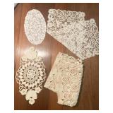 VARIOUS CROCHET AND LACE AND TABLE Dï¿½COR, CRINKLE
