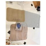 GROOMING GLOVES, 3 DOG MATS