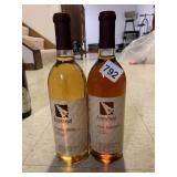 2 SEALED BOTTLES OF ARROWHEAD WINE, APPLE WINE