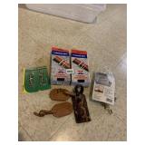 2 LUGGAGE BELTS, METAL SNAP HOOKS WITH RINGS,