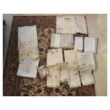 FULL- AND QUEEN-SIZE BED LINENS WITH LACE TRIMS