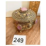 TRINKET BOX METAL VELVET LINE INSET STONES ON TOP