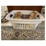 LAUNDRY BASKET, SOLID WOOD FINIAL, REPLACEMENT