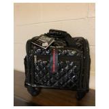 NEW TRAVEL SMITH PLANE CASE WITH SPINNER WHEELS
